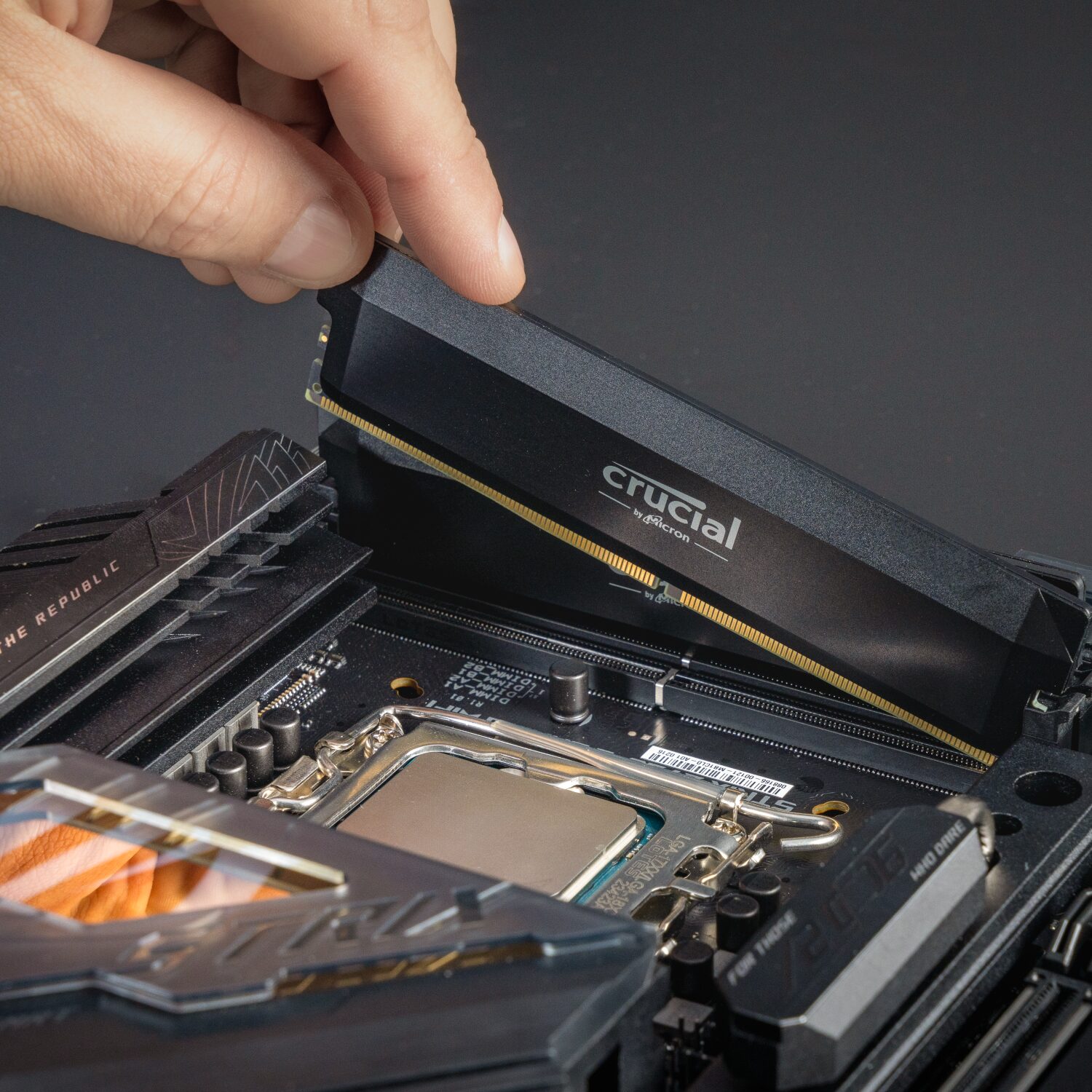 Crucial Pro DDR5-6400 64GB Overclocking Memory Kit - Black - Image 4