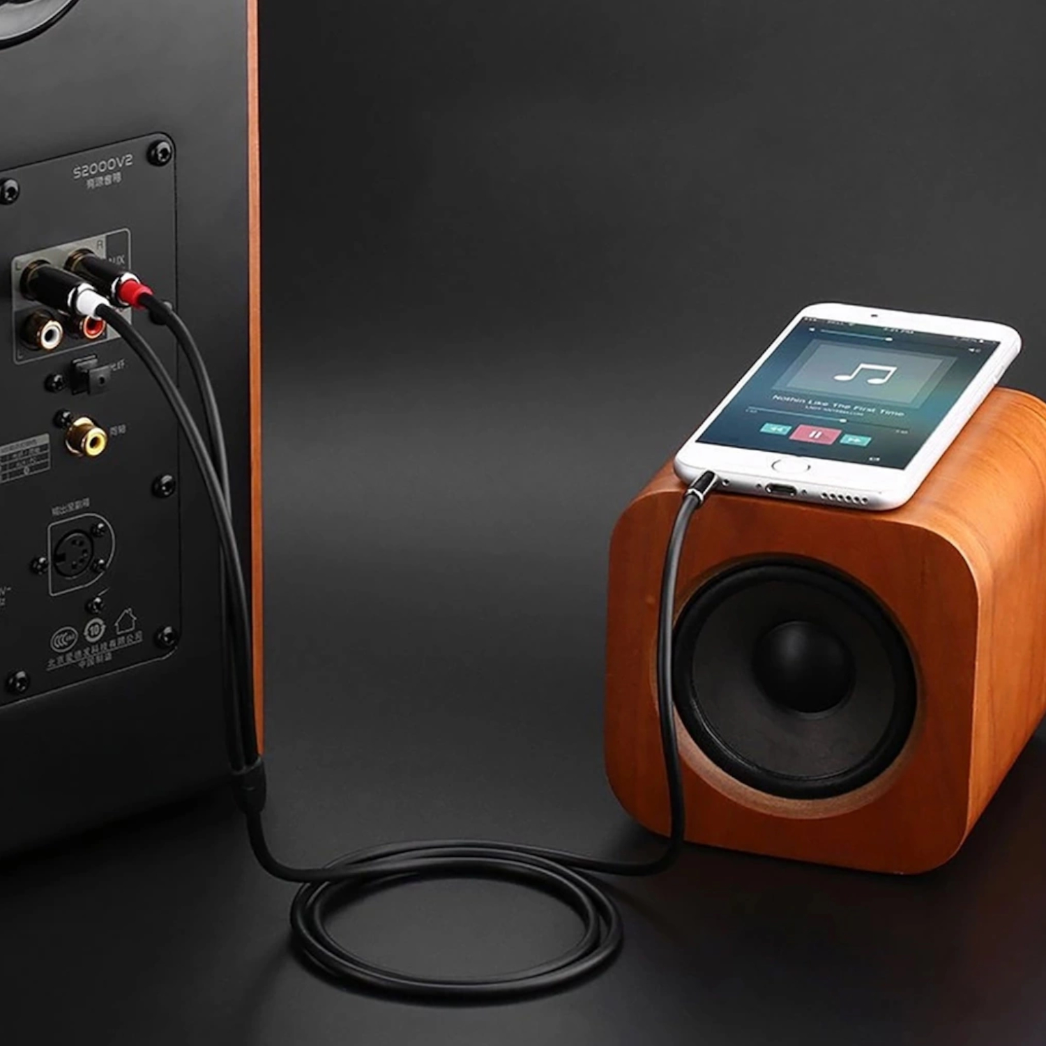 UGREEN AV116 3.5mm to RCA Cable 2M - Image 4