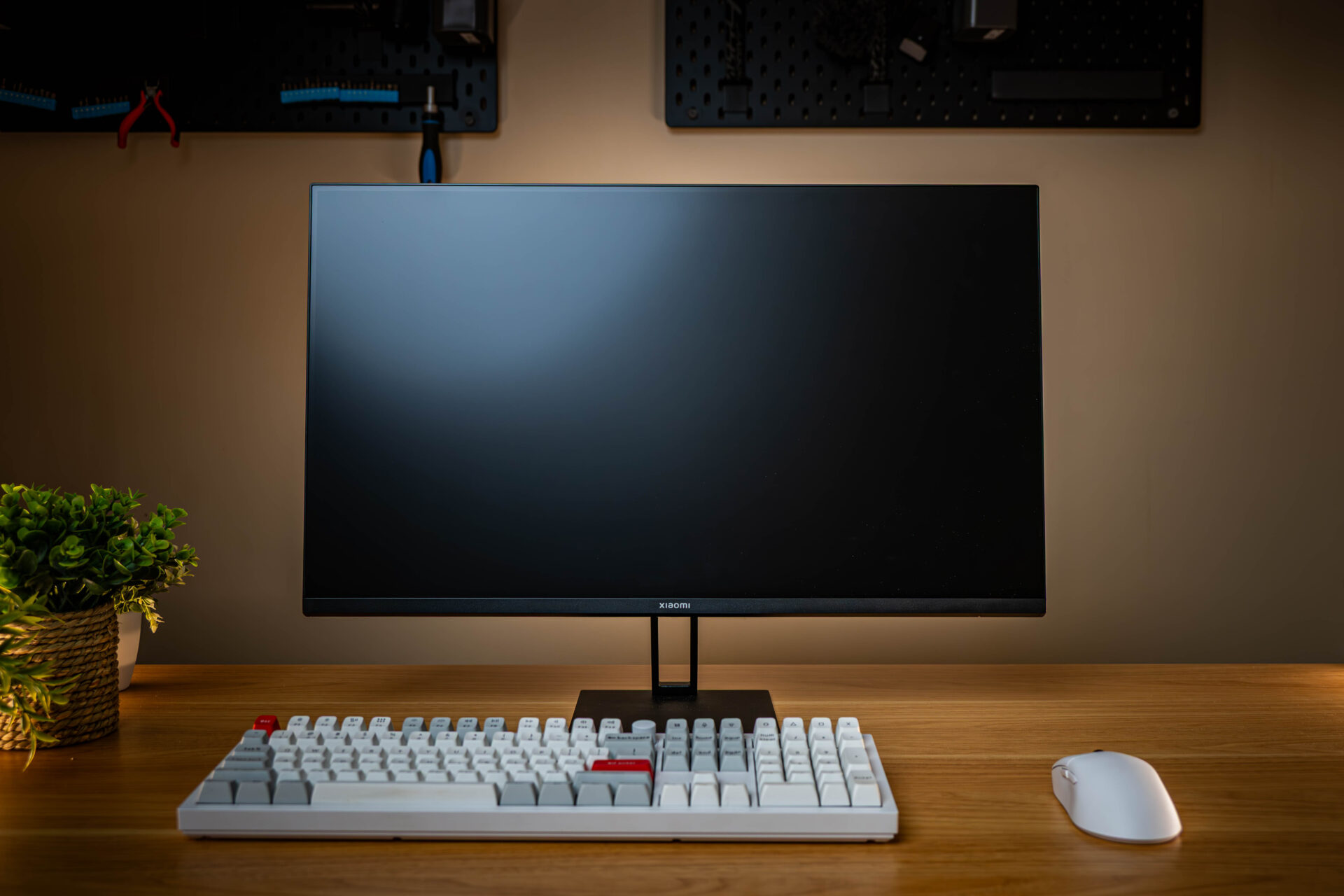 Xiaomi G27i 27" Full HD 1080p IPS Gaming Monitor (165Hz, 1ms, 16:9, HDMI/DP, and AMD FreeSync Premium) - Image 9