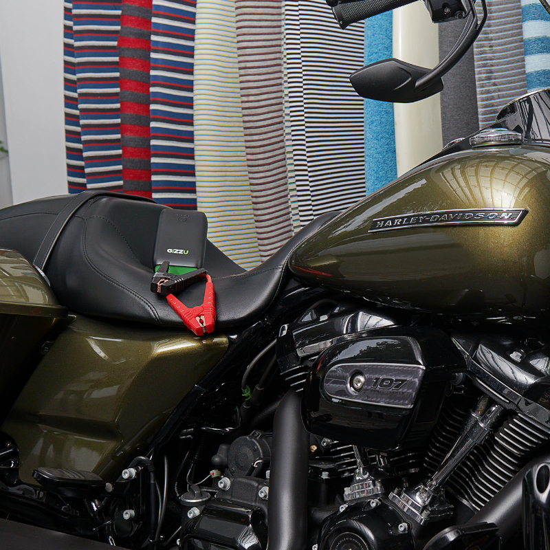 GIZZU 1000A Jump Starter 10400mAh - Black - Image 9